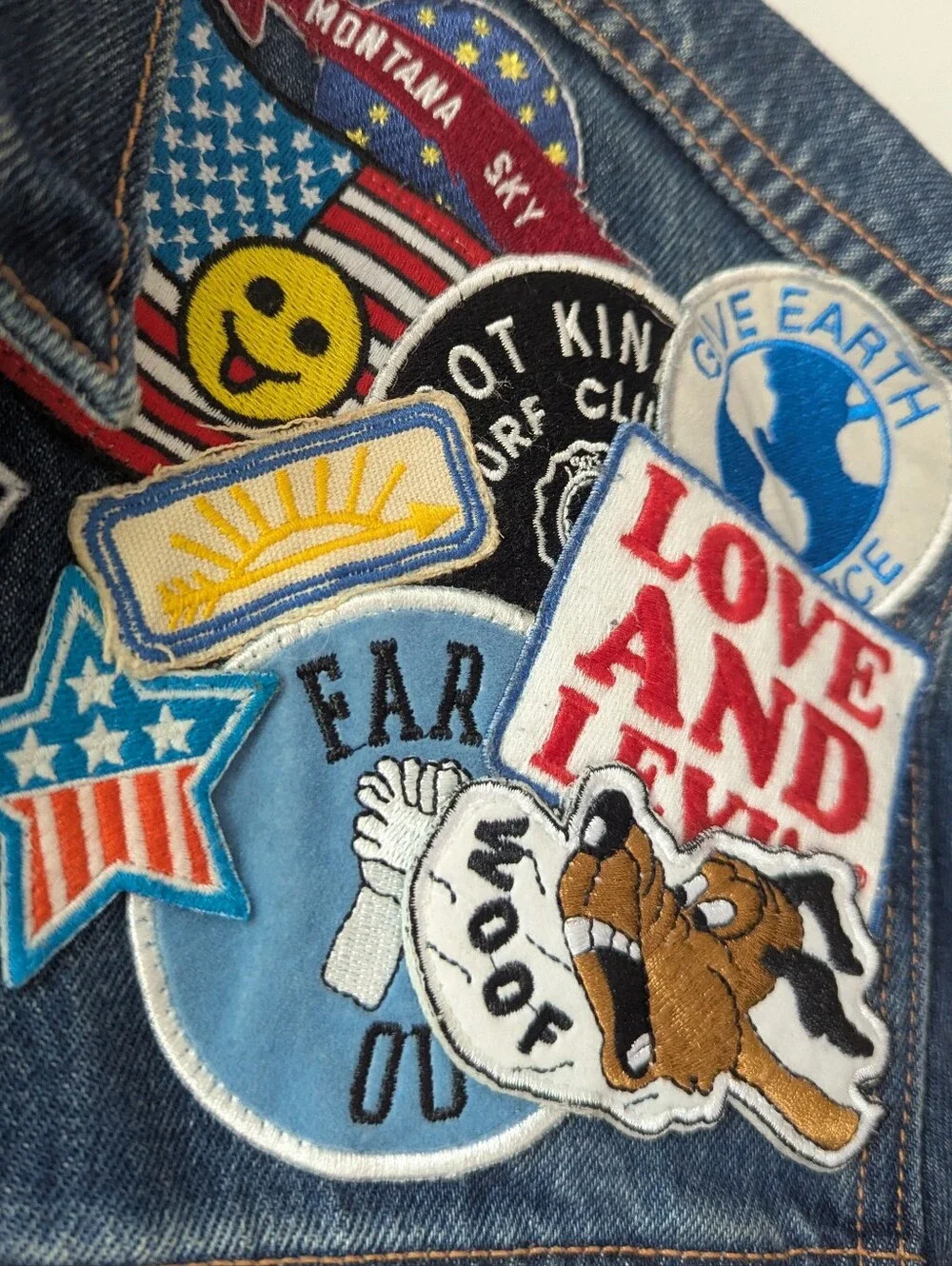Levis Limited Edition Patched Denim Trucker Jacket Mens Size Large